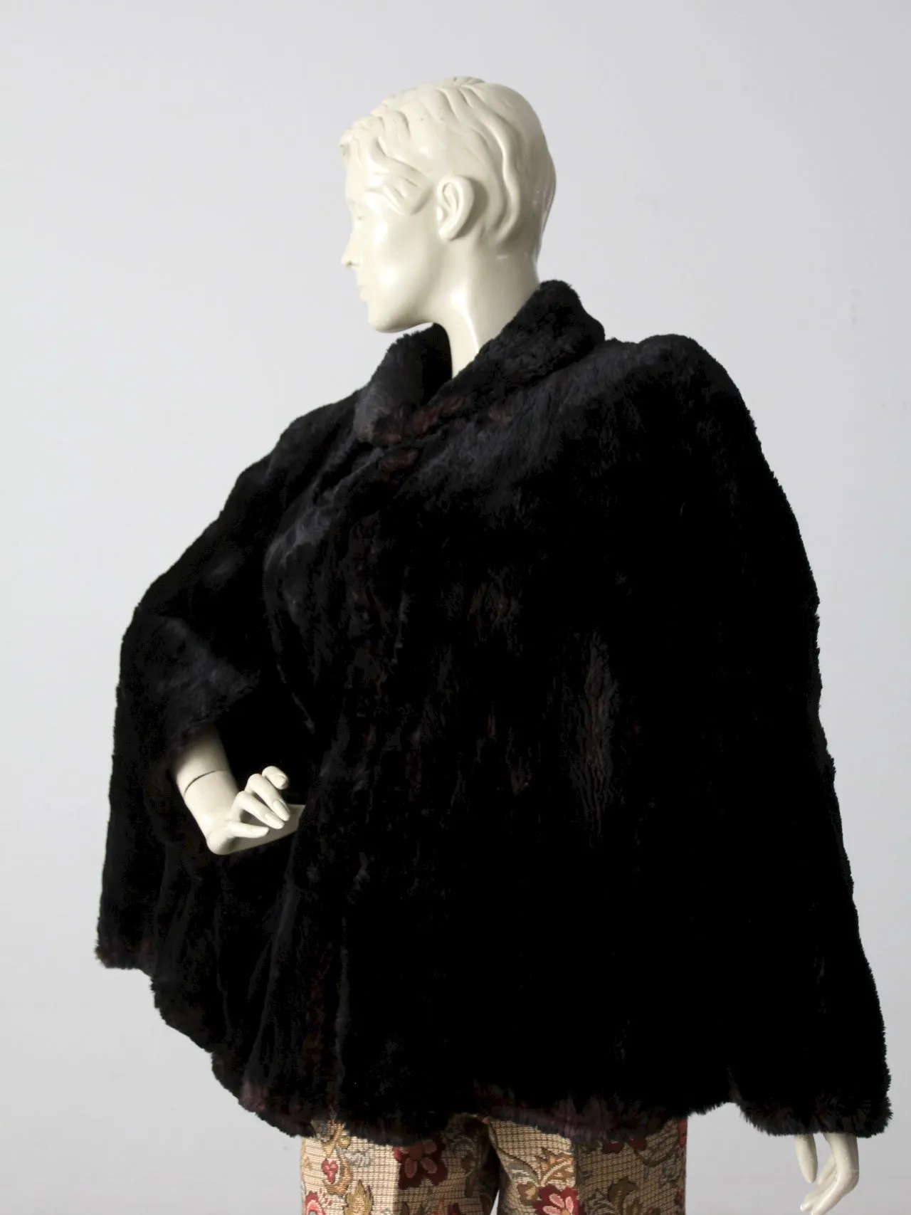 antique fur cape