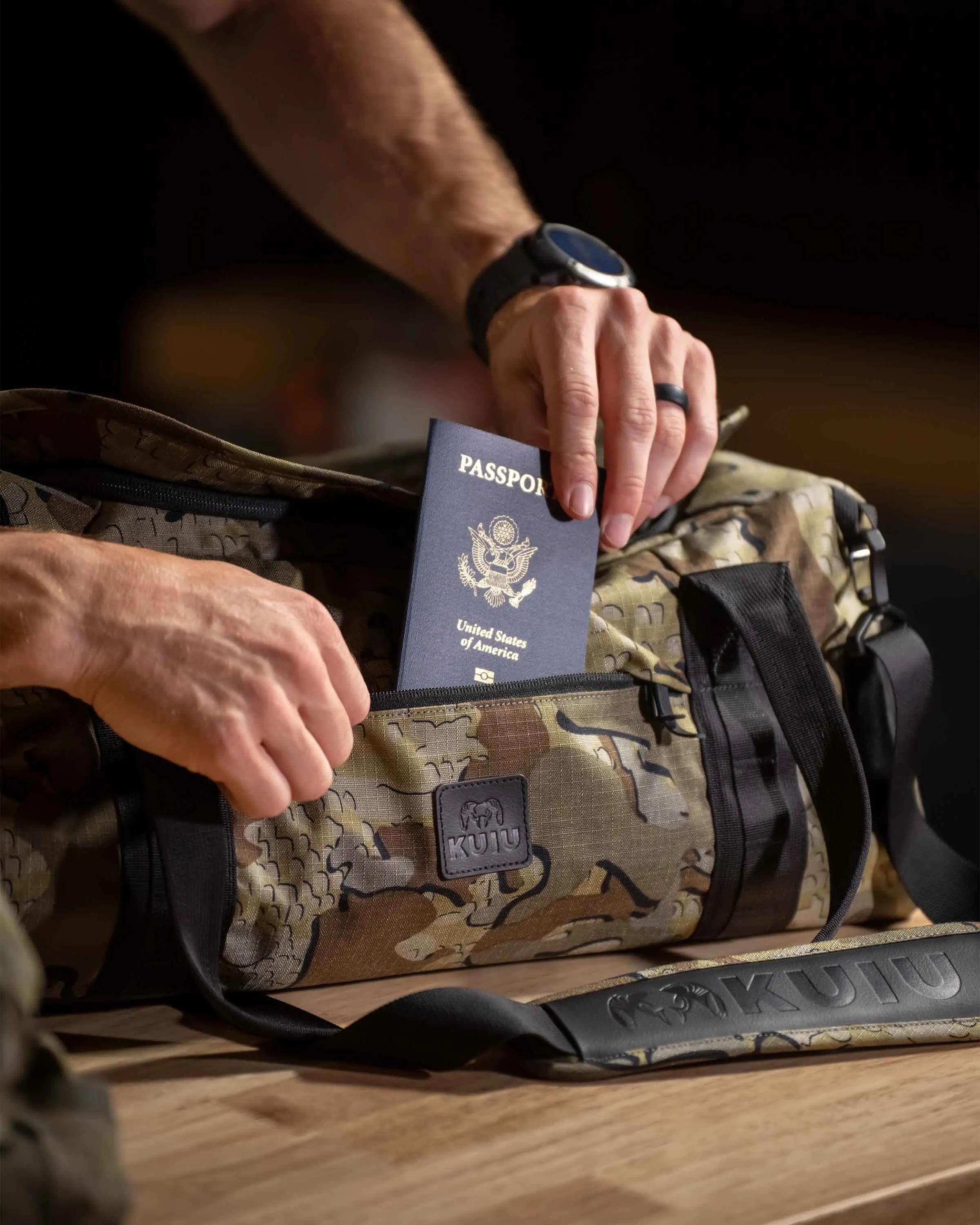 Base Camp CORDURA® Duffel | Vias