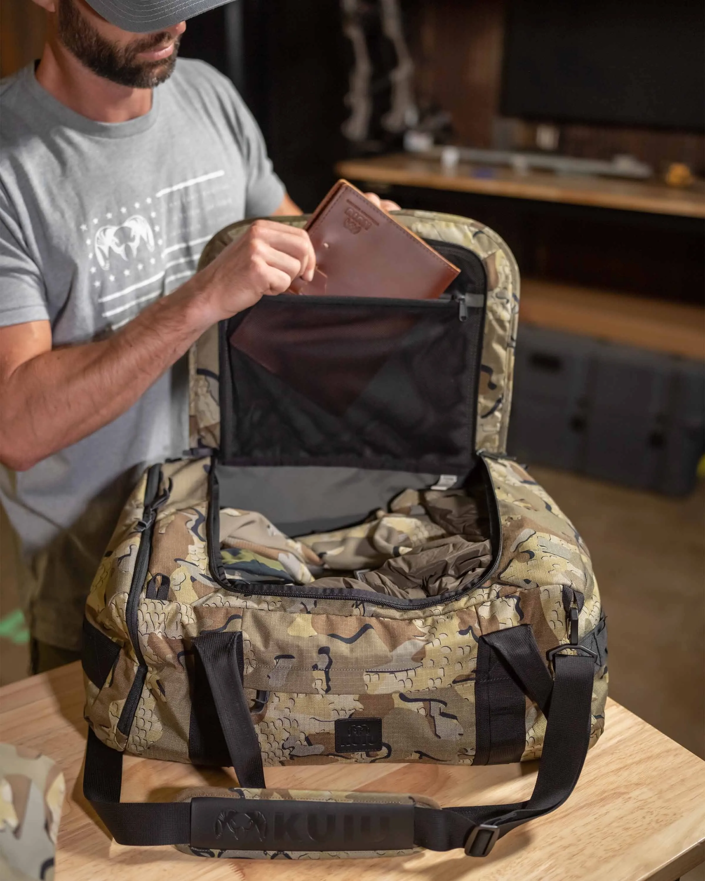 Base Camp CORDURA® Duffel | Vias