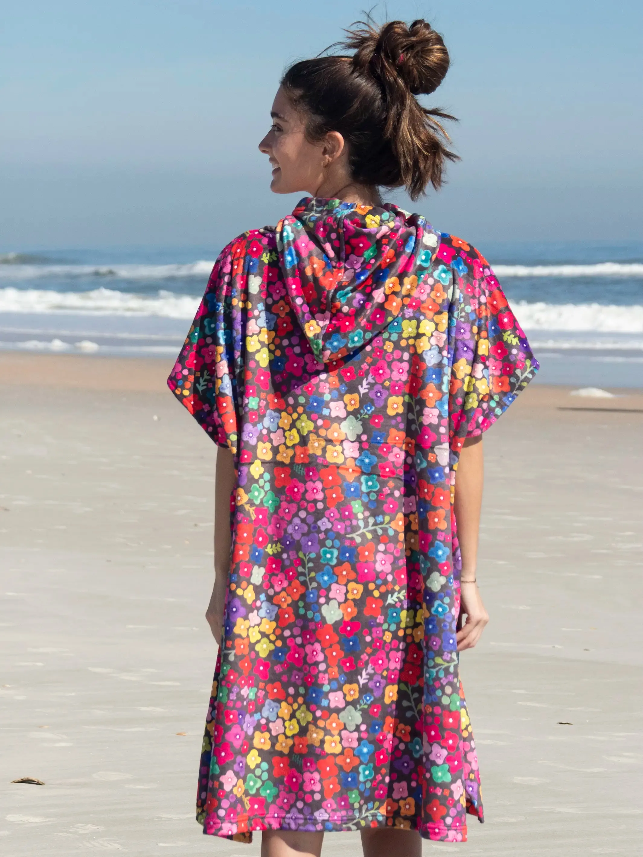 Beach Towel Changing Poncho - Rainbow Ditsy Black