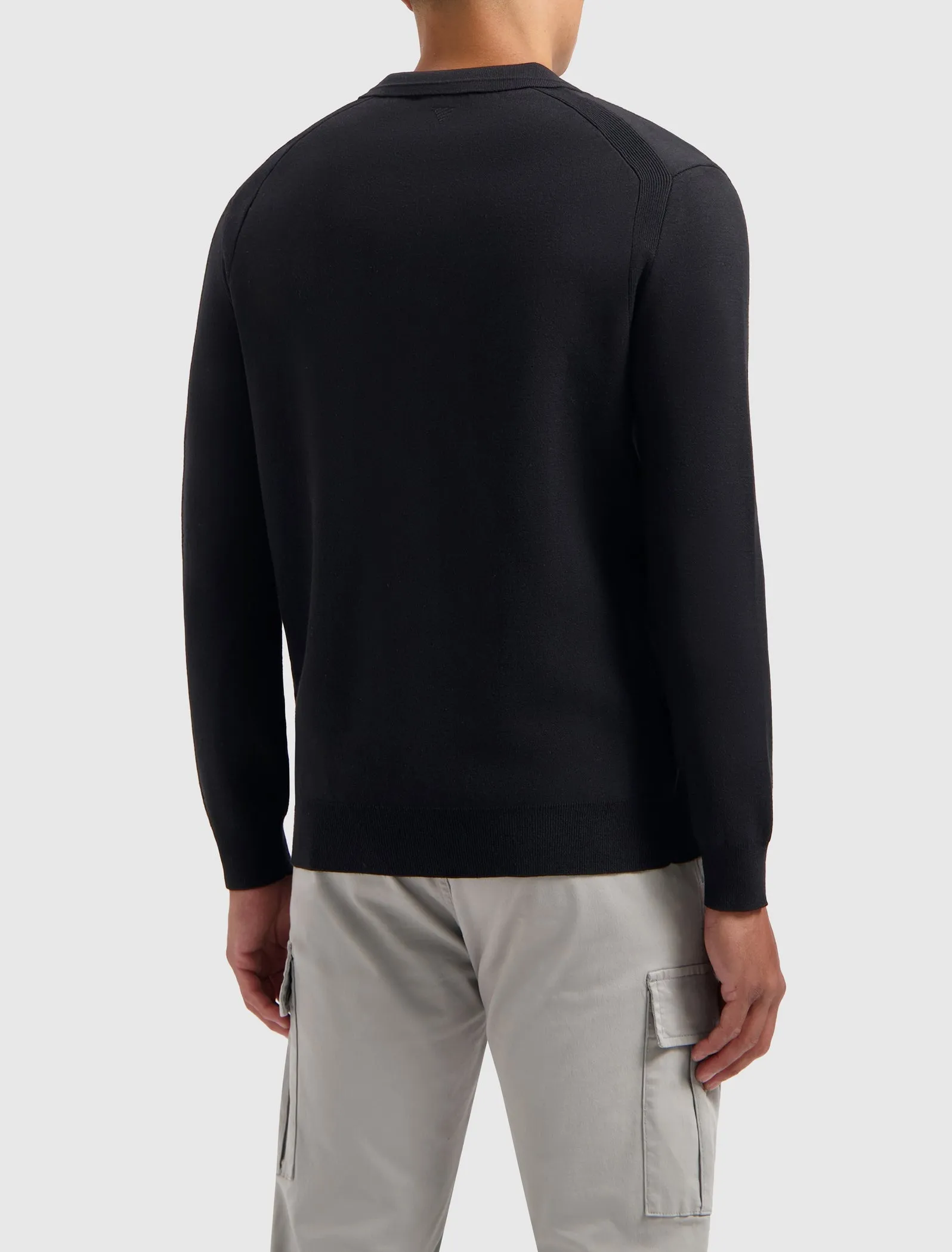 Buttonless Polo Knitwear | Black