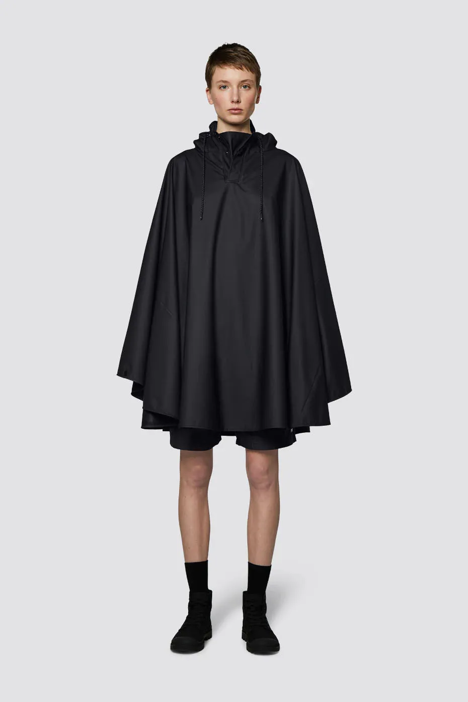 Cape - Black