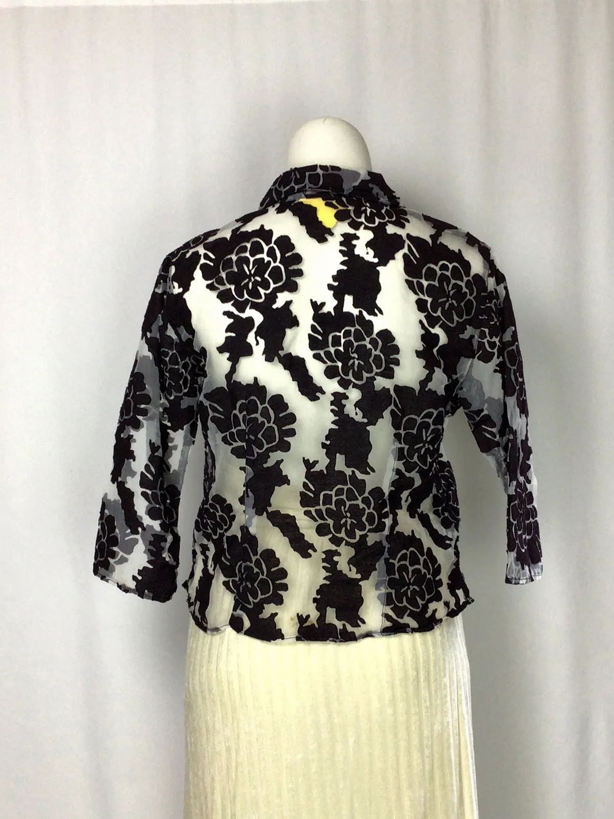 Cut Loose Size XL White & Plum Etched Floral Shirt