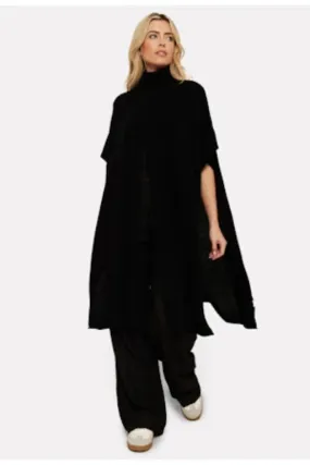 Gigi Poncho Black