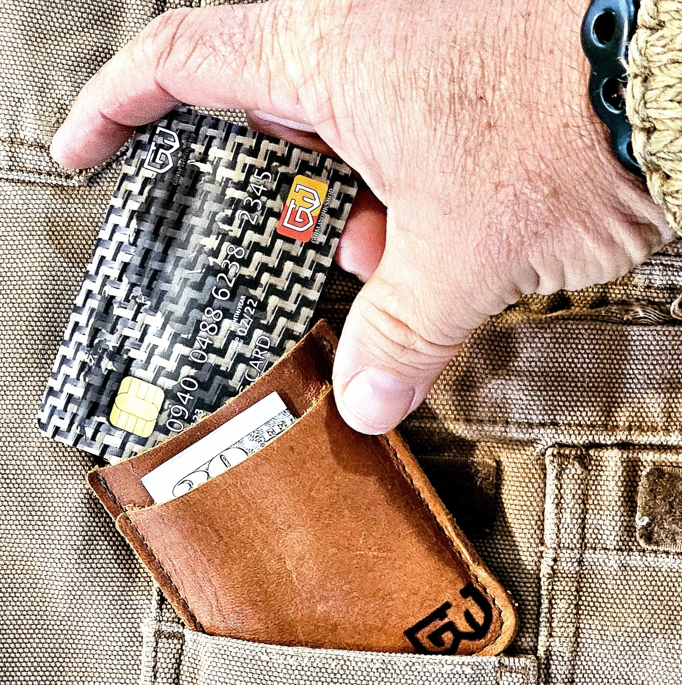 Hunting Stash Card: Credit Card Size Waterproof EDC Wallet Pouch