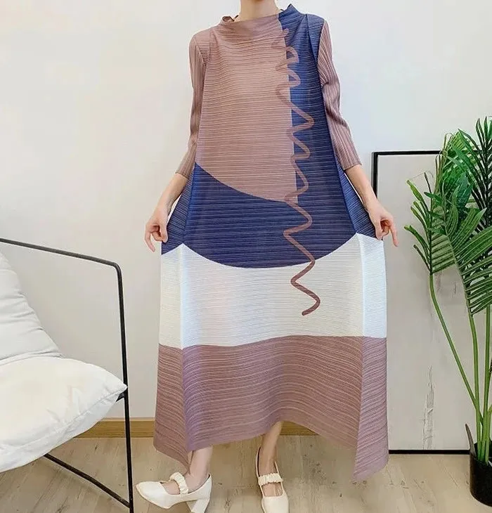 Miyake Pleated Color Block Three Quarter Sleeve Dress