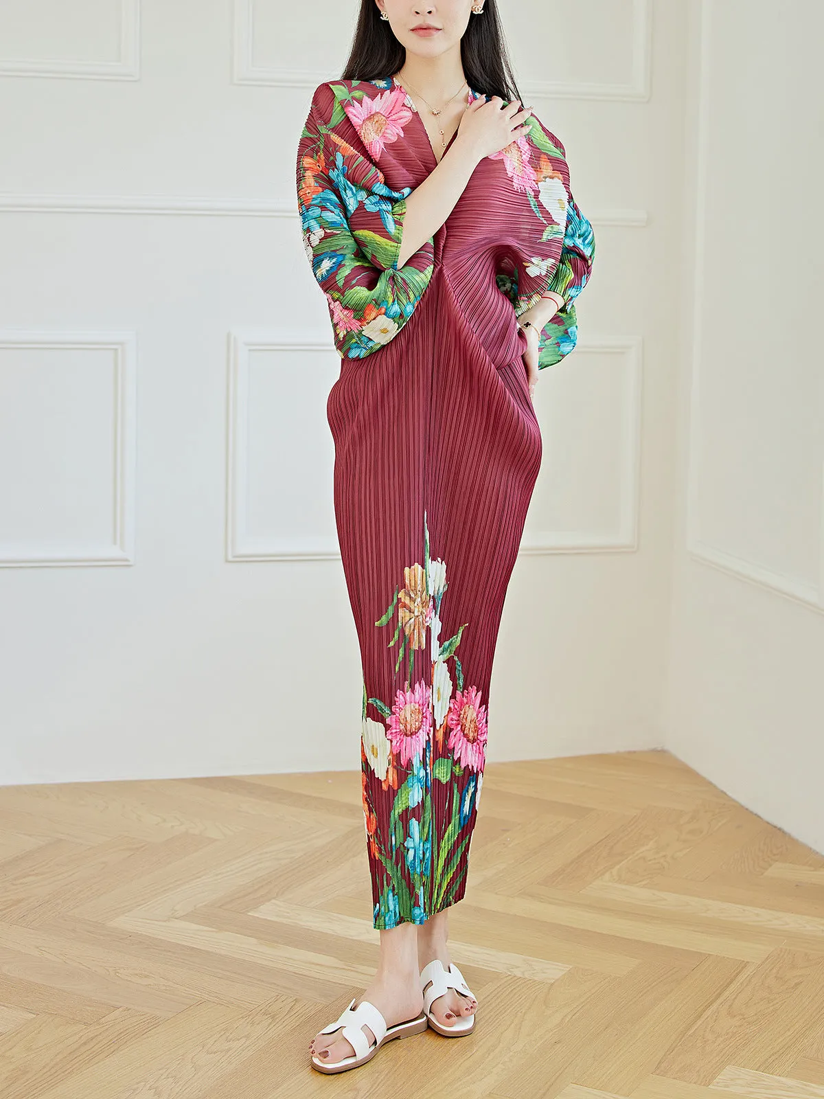 Miyake Pleated Floral Batwing Sleeve Dress