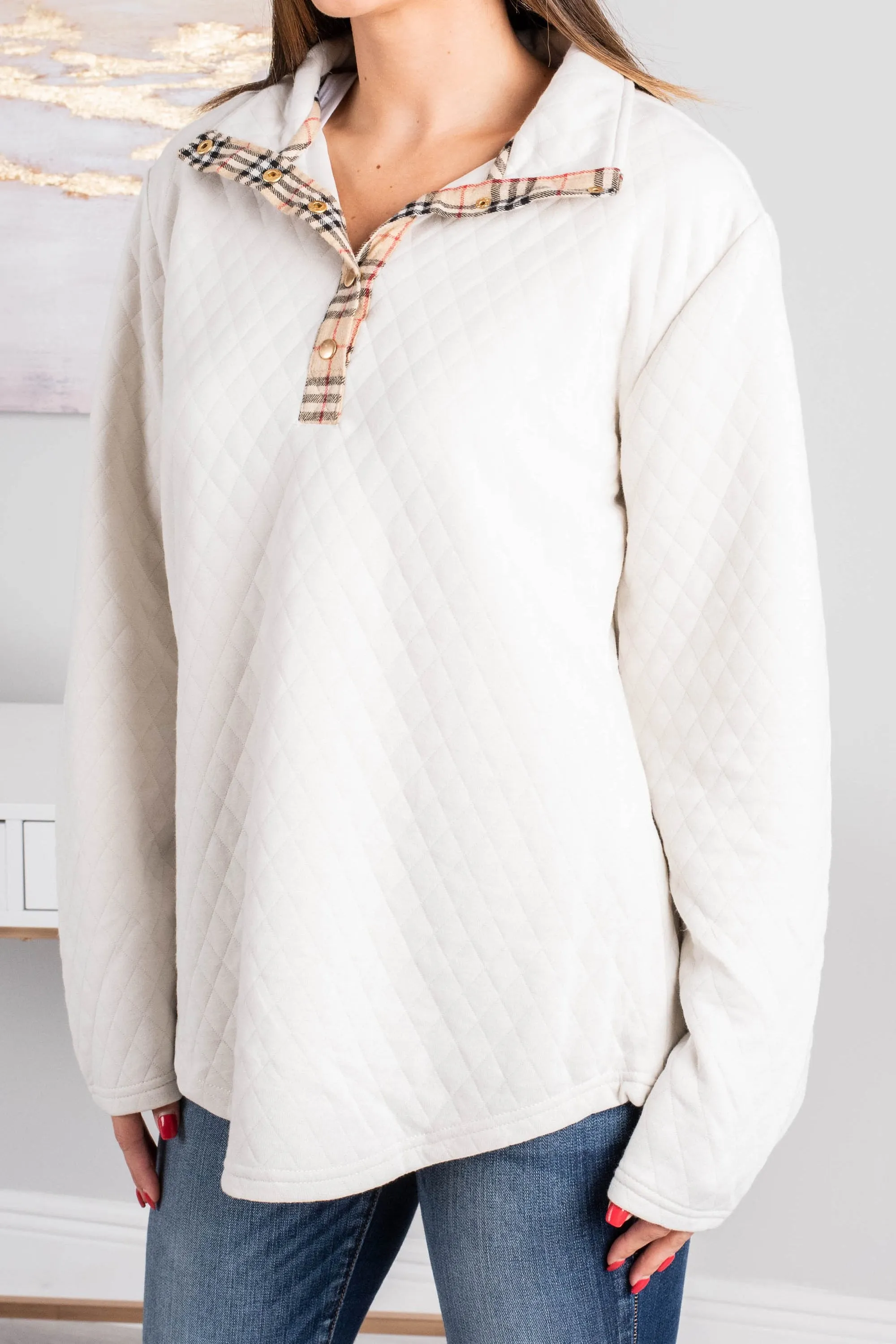 Out And About Ivory White Quilted Pullover