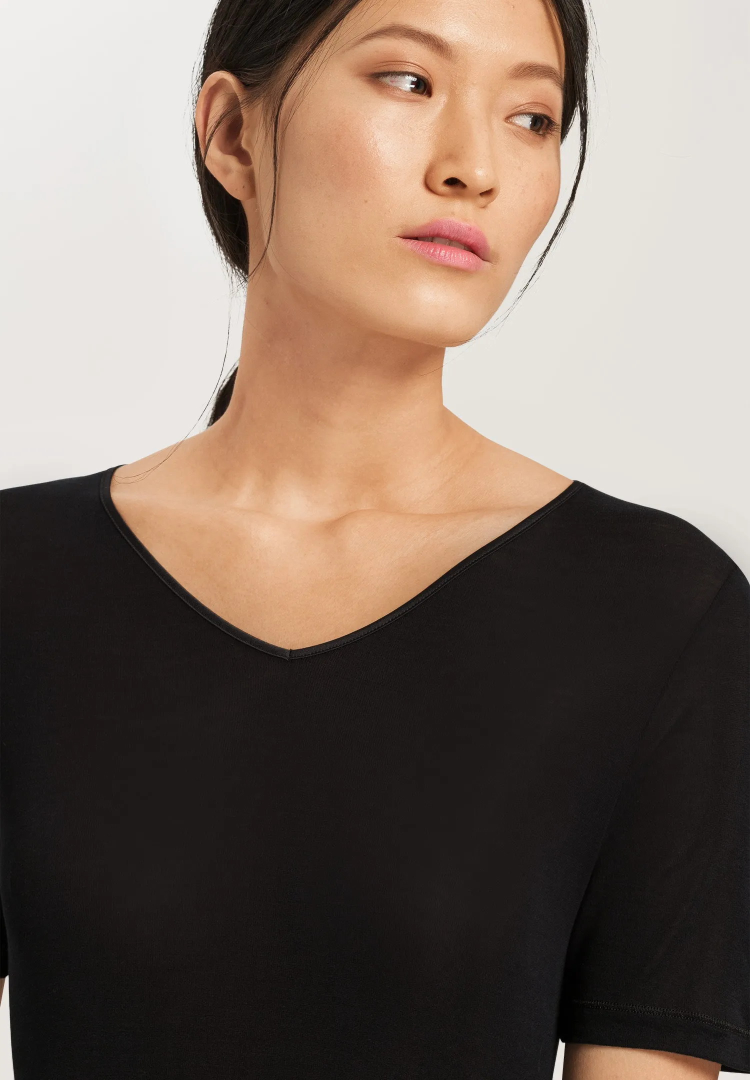 Pure Silk Fitted Silk Top | Black 71718-019