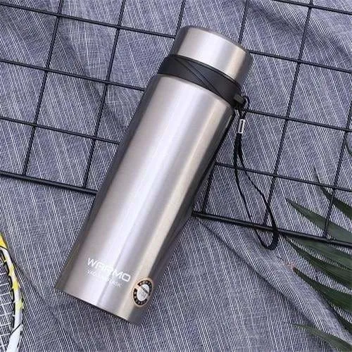 Stainless steel thermal bottle