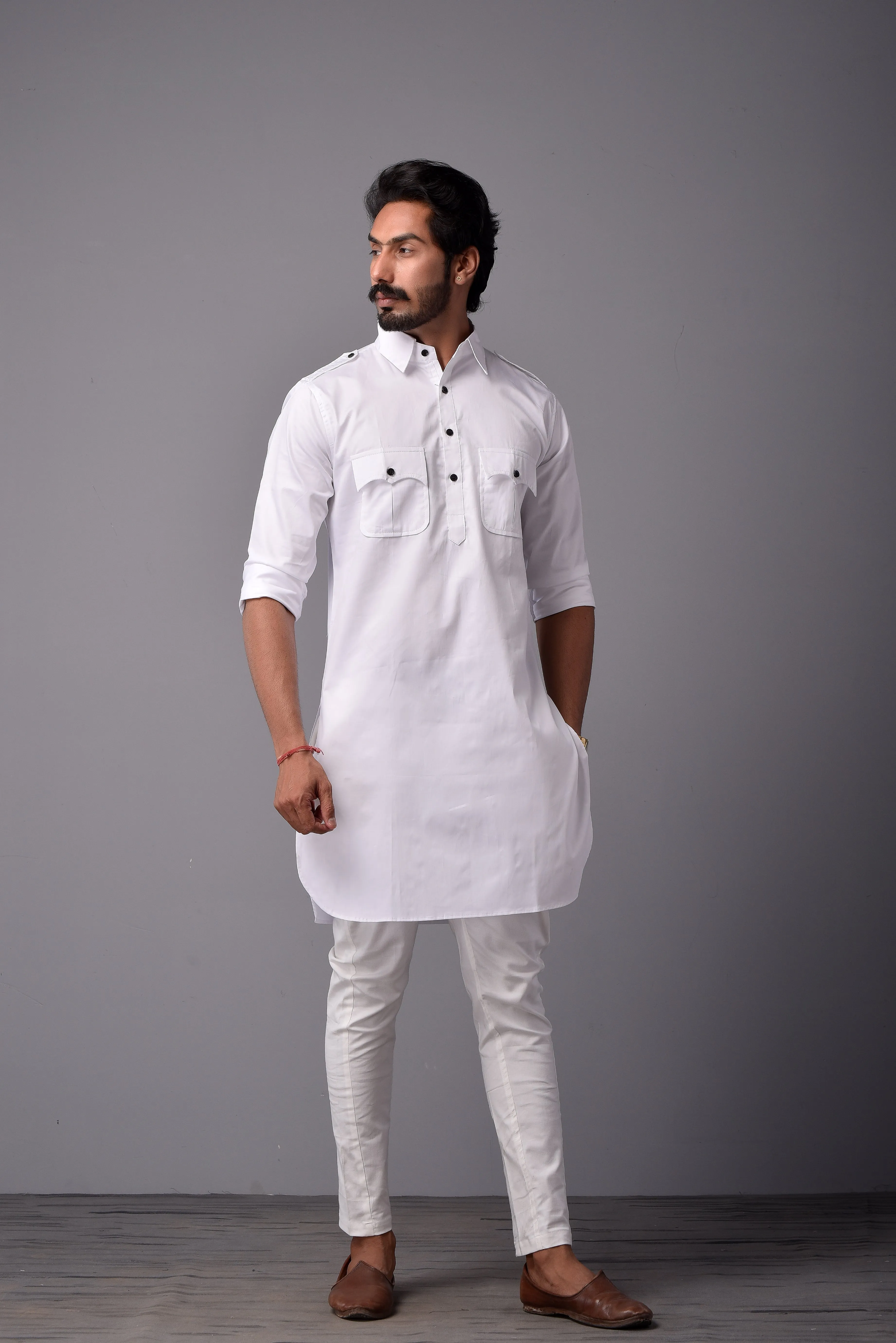 White Short Hunting Style Kurta-Pajama Set