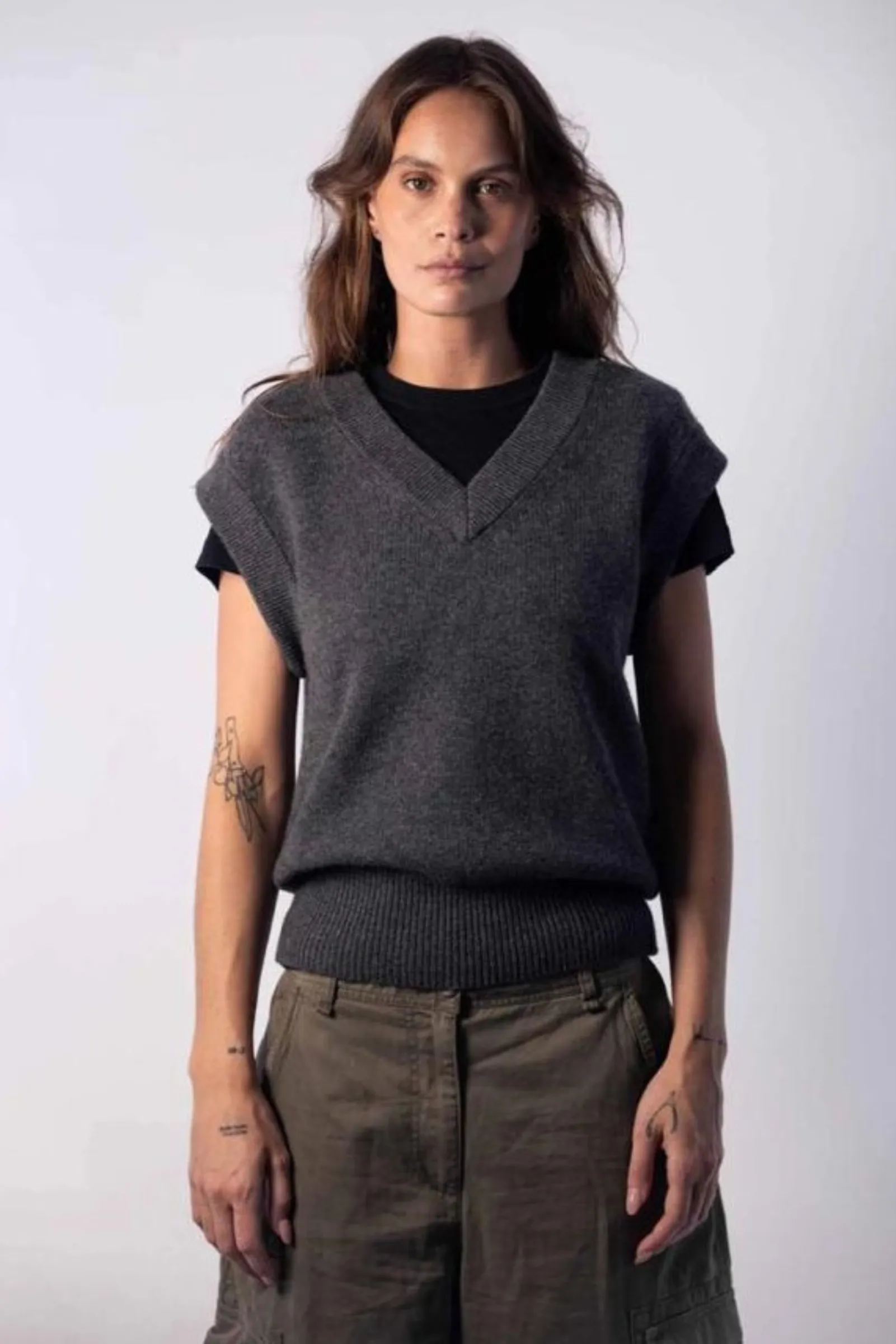 Wool Pullover - Charcoal